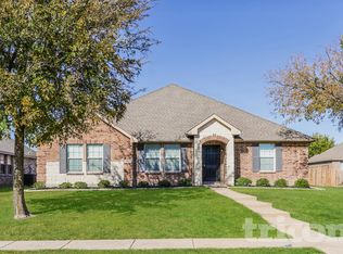 408 Foliage Ct, Red Oak, TX 75154