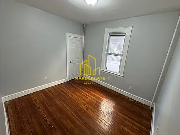 394 Myrtle Ave, Irvington, NJ