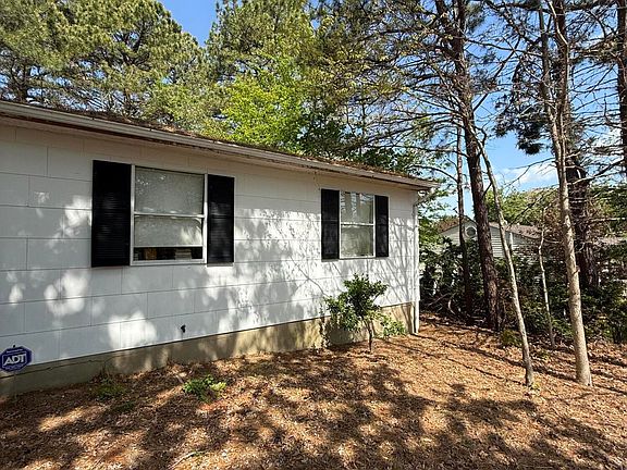 2nd image of 136 Sloop Road