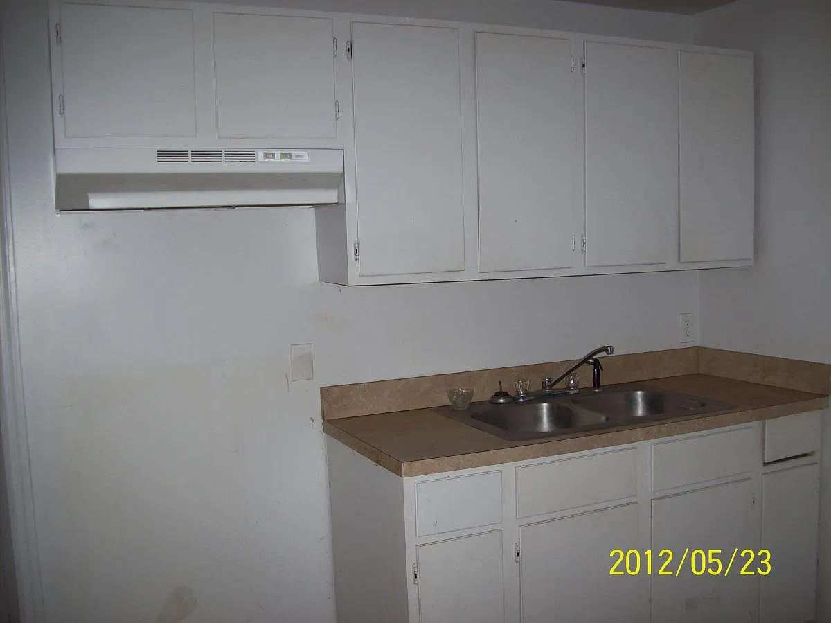 3822 Perry Street — Photo 3