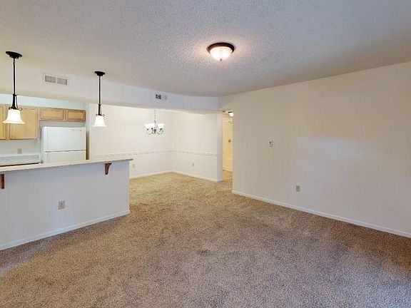 4th image of 151 Morningside Ln #151