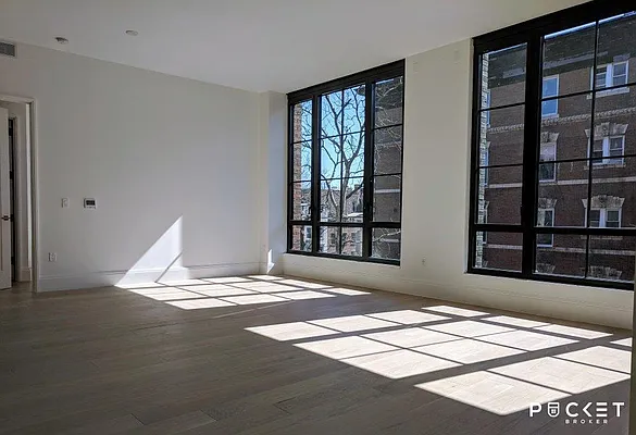 Rented by PocketBroker Inc | media 22