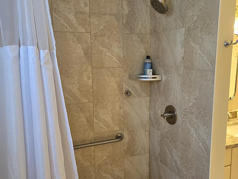 146 W Waterside Pkwy — Photo 16