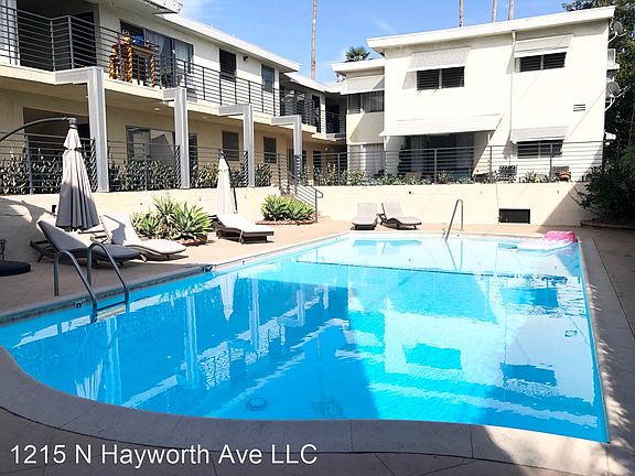 5th image of 1215 N Hayworth Ave APT 208