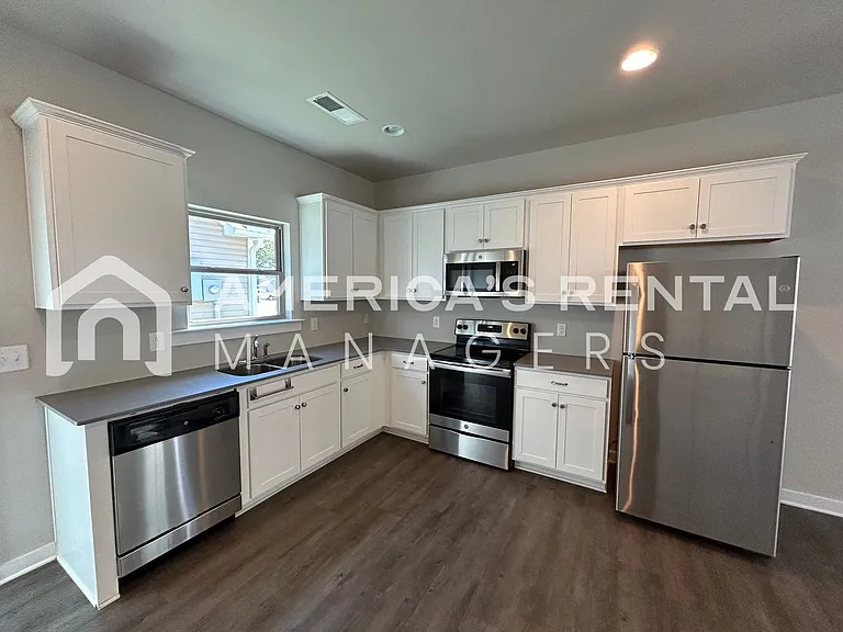11 Granvil Way — Photo 10