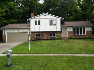 8335 Villa Marina Ct, Mentor, OH 44060