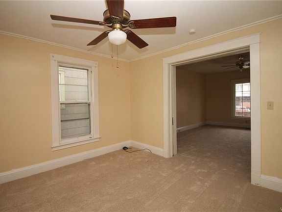4th image of 1837 Niagara Ave