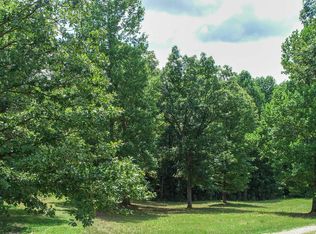 7640 Caneyville Rd, Morgantown, KY 42261