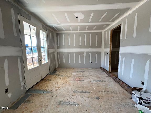 4th image of 6026 Scalybark Rd