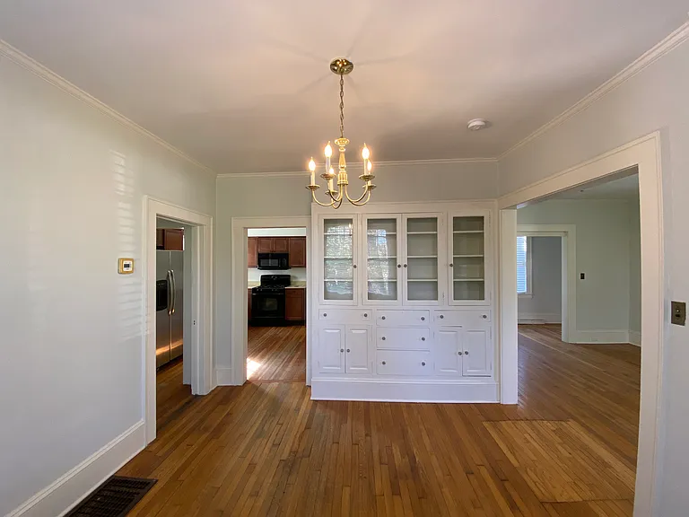 1912 Elizabeth Ave — Photo 10