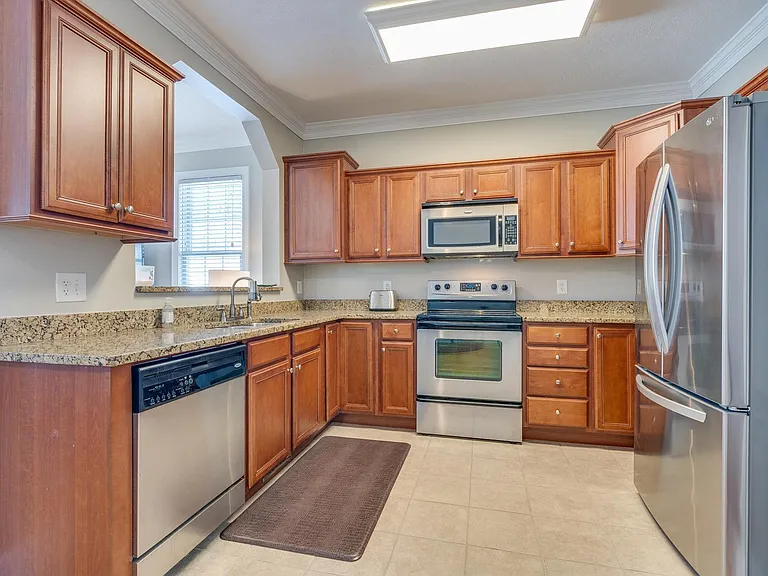 165 Monument Ridge Dr #165 — Photo 7