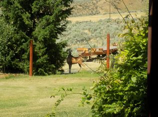 1351 Wenas View Dr, Selah, WA 98942