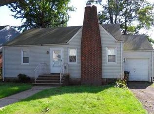 306 Main Ave, Wood Ridge, NJ 07075