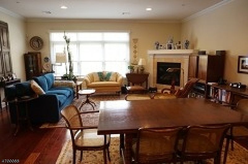 1st image of 31-41 Church St Unit 307