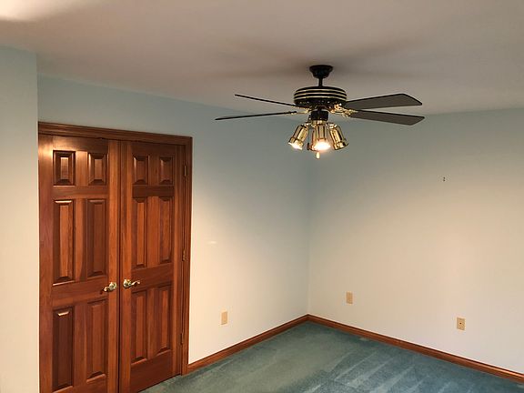 Upstairs Bedroom #2
