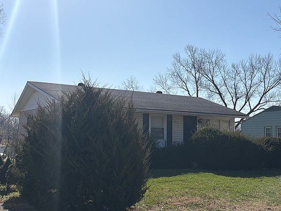 3rd image of 4015 Lawn Ave