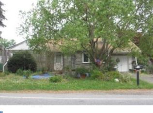 303 E Dutton Mill Rd, Aston, PA 19015