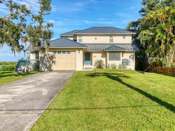 913 Tropical Dr, Bradenton, FL 34208