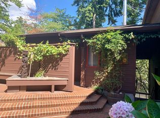 3823 Fremont Ave N APT B, Seattle, WA 98103