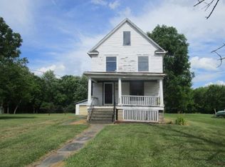 367 S Main St, Oberlin, OH 44074