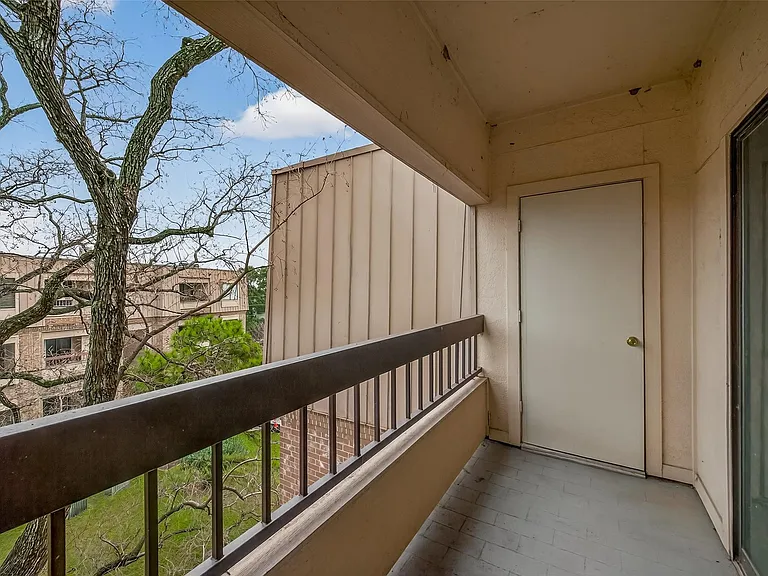 2211 S Braeswood Blvd #23C — Photo 28