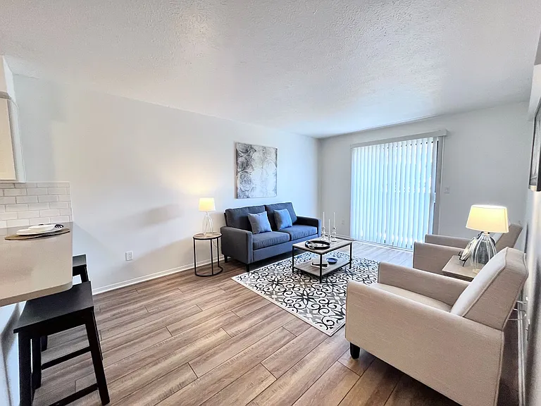 Acres Crossing Apartments — Photo 40