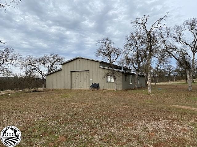 2nd image of 8001 Old Don Pedro Rd