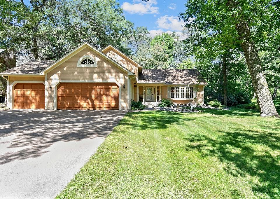 1st image of 26160 Galen Dr