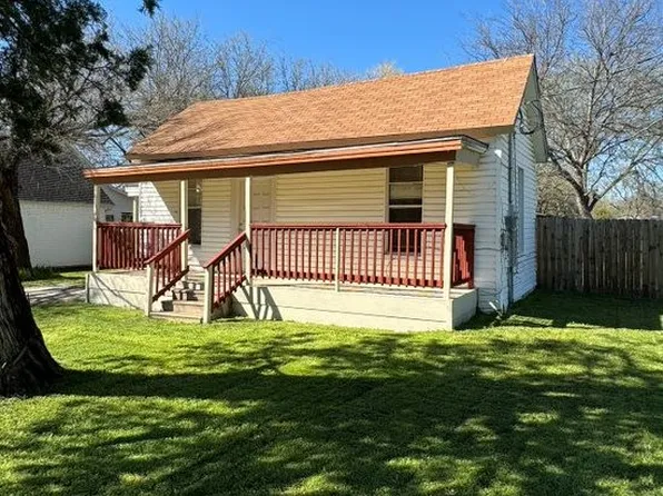 319 Soward Ave, Weatherford, TX 76086