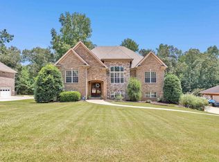 2524 Oakleaf Cir, Helena, AL 35022