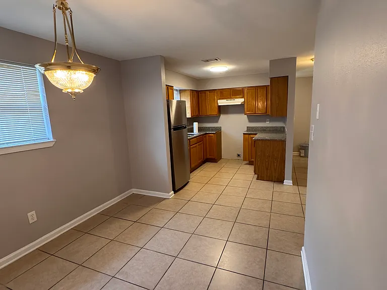 3221 Golden Dr #D — Photo 6