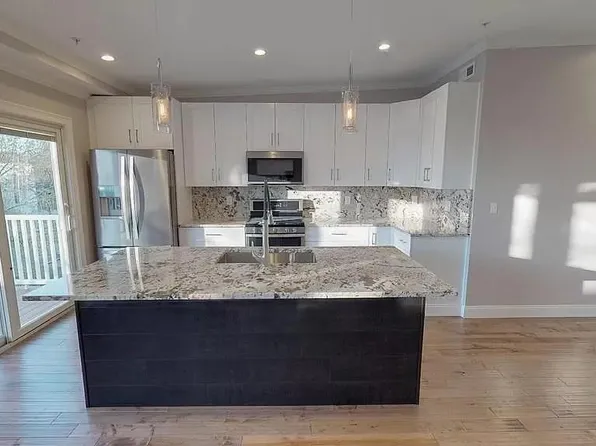170 Paris St Unit 3, East Boston, MA 02128