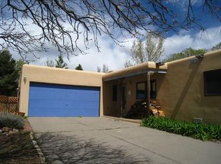 1891 Camino Manzana, Los Alamos, NM 87544
