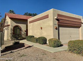 8820 N Arnold Palmer Dr, Tucson, AZ 85742