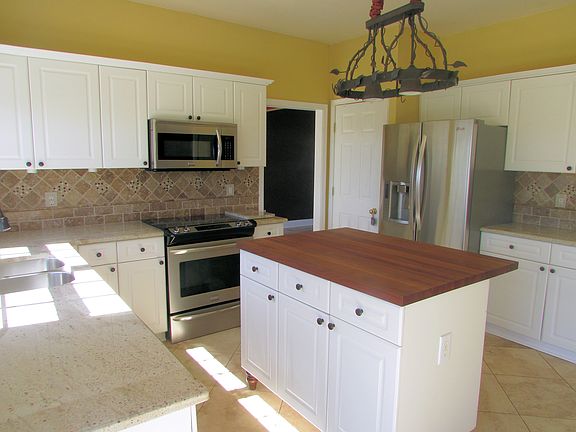 2nd image of 1628 W Wilson Blvd
