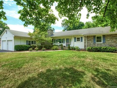 57 W Ridge Dr, West Hartford, CT, 06117