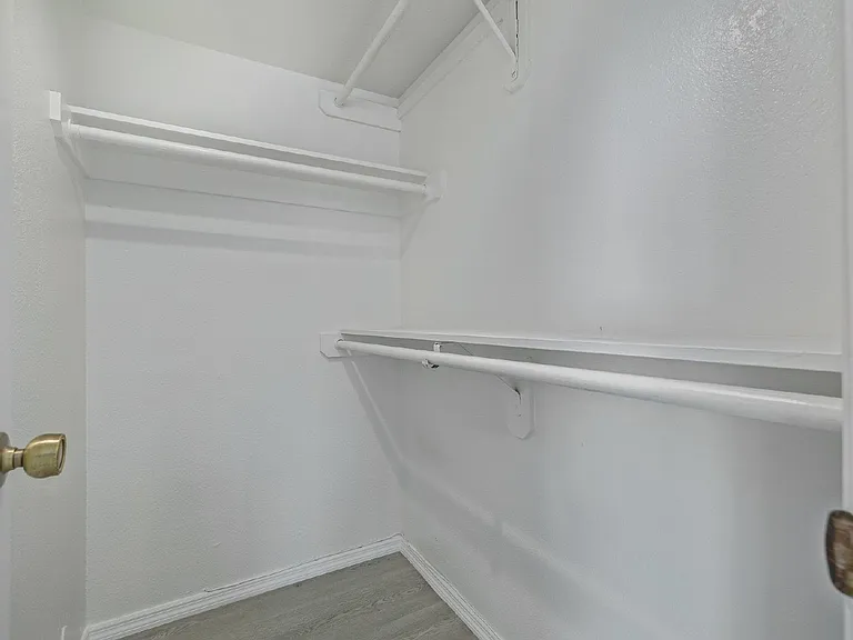 11002 N 15th Ave #4 — Photo 13