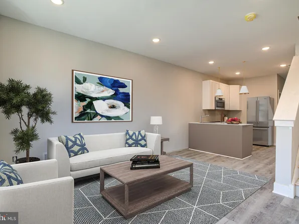 5001 Walnut St, Philadelphia, PA 19139