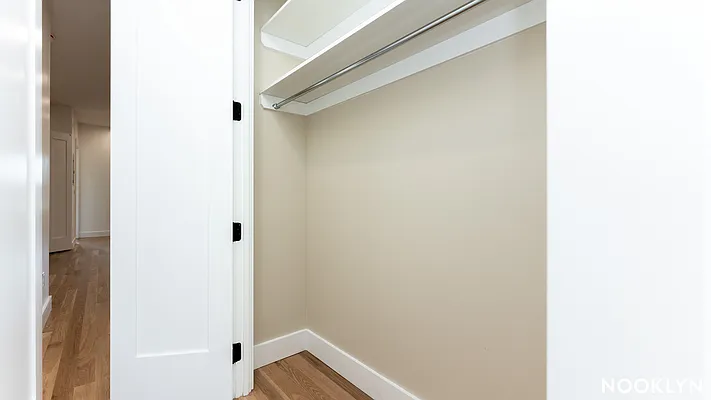 Rented by Nooklyn NYC LLC | media 22