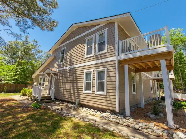 220 76th St, Virginia Beach, VA 23451