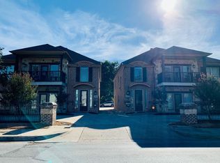 3241 S University Dr, Fort Worth, TX 76109