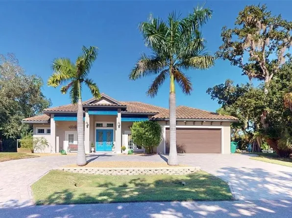 157 Hoffer St, Port Charlotte, FL 33953