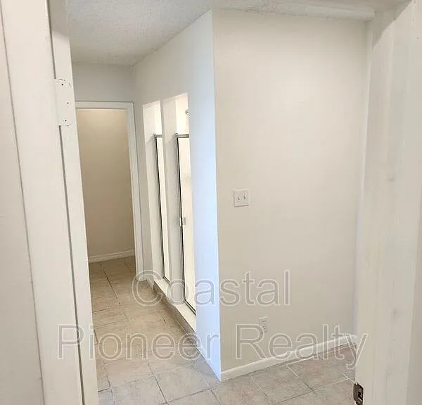 148 18th St NW — Photo 14