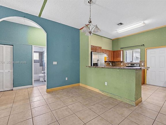 5th image of 3039 NW 43rd Ter