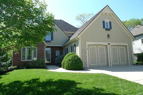 1st image of 5818 Manor Ln