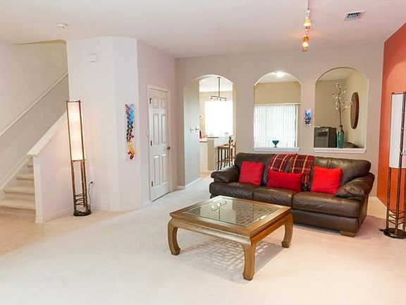 2nd image of 3773 Parkridge Cir #4-105