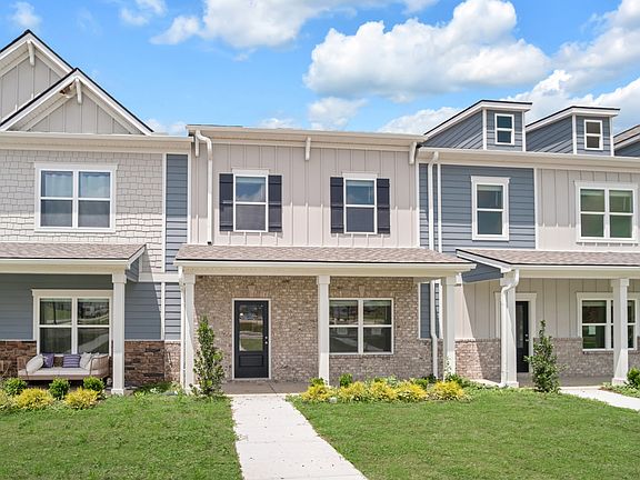 2nd image of 202 Gunnersbury Dr Lot 202