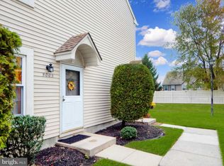 5005 Adelaide Dr, Mount Laurel, NJ 08054