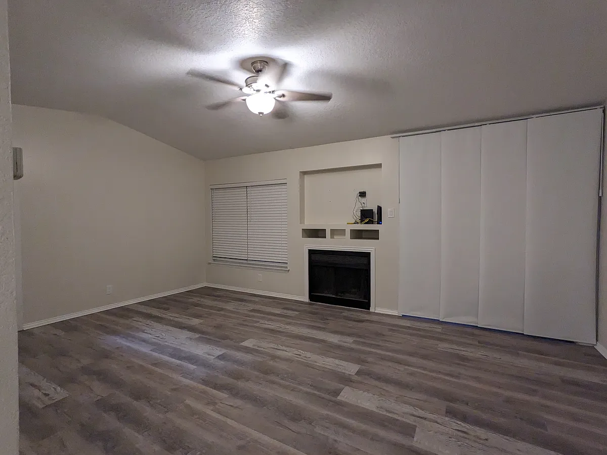Living Room - 2521 Corian Glen Dr