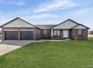 1009 Pennsylvania Ave, New Baden, IL 62265